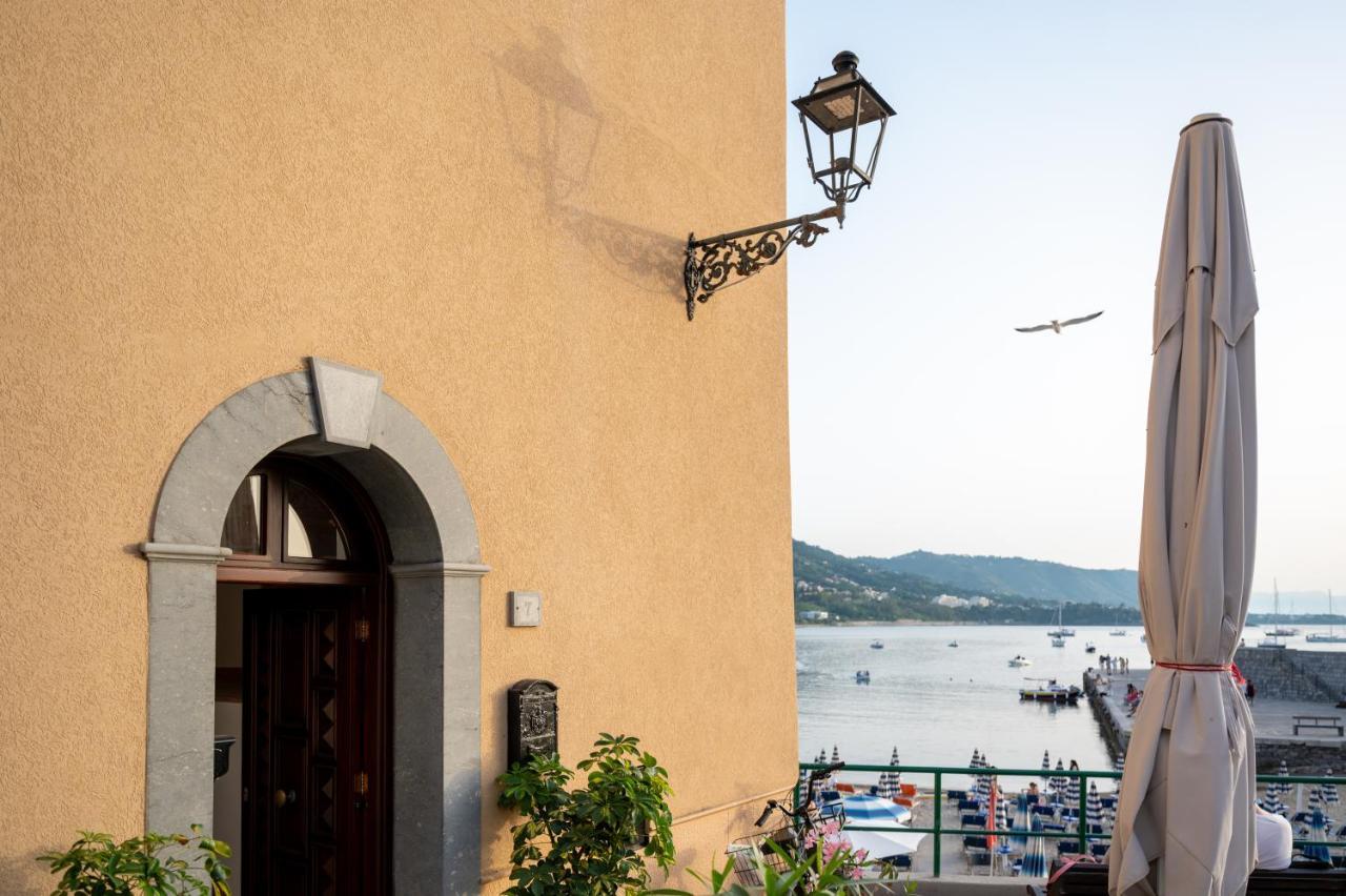 Casa Vacanze Tramonto Alla Marina チェファル エクステリア 写真