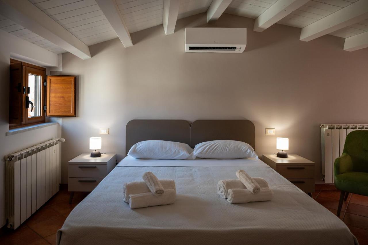 Casa Vacanze Tramonto Alla Marina チェファル エクステリア 写真