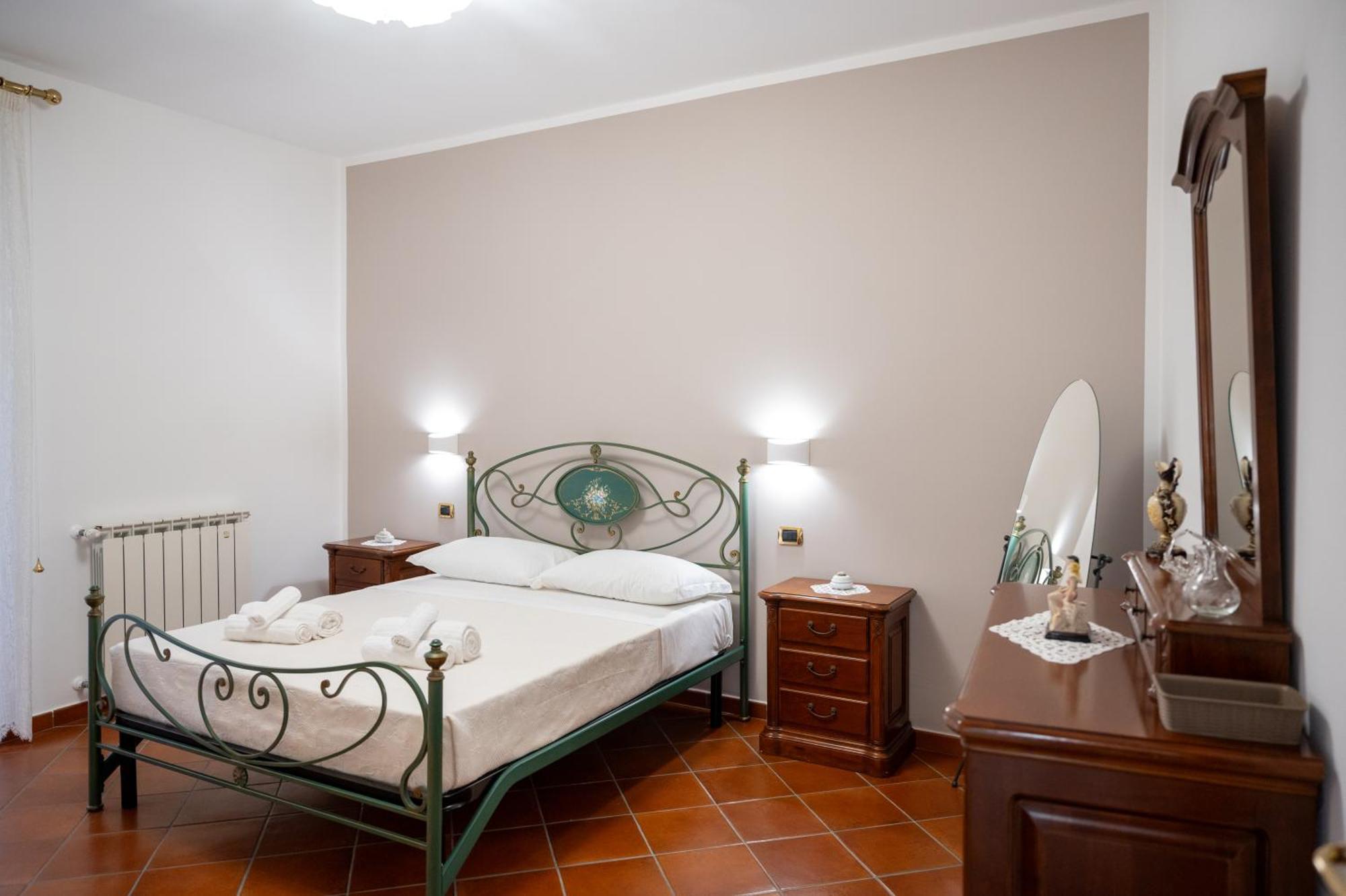 Casa Vacanze Tramonto Alla Marina チェファル エクステリア 写真
