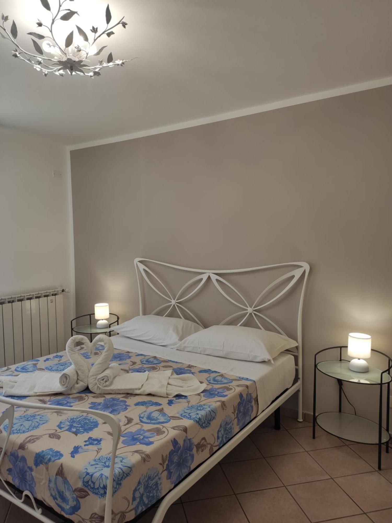 Casa Vacanze Tramonto Alla Marina チェファル エクステリア 写真